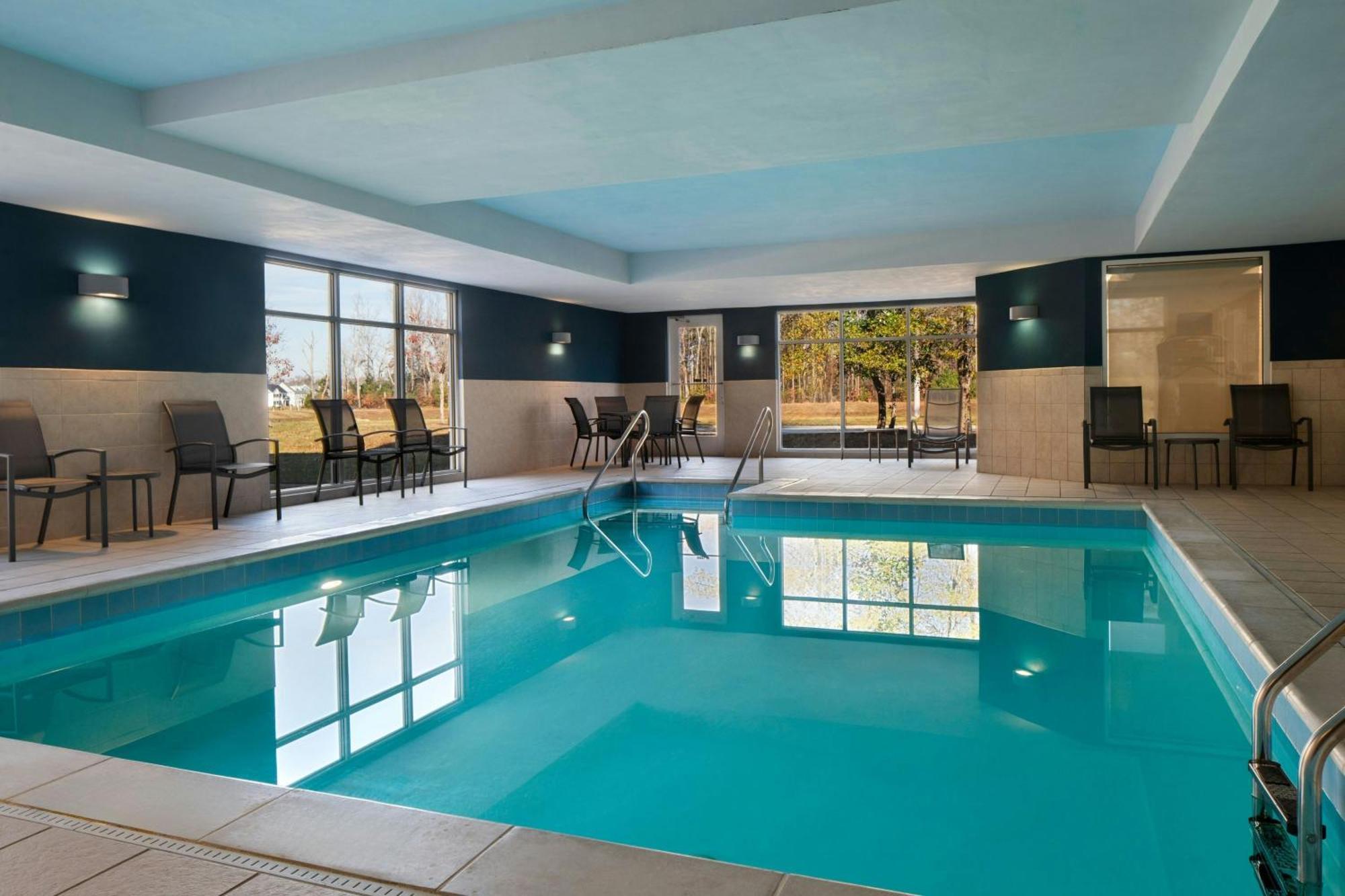 Fairfield Inn & Suites By Marriott Chesapeake Suffolk Экстерьер фото